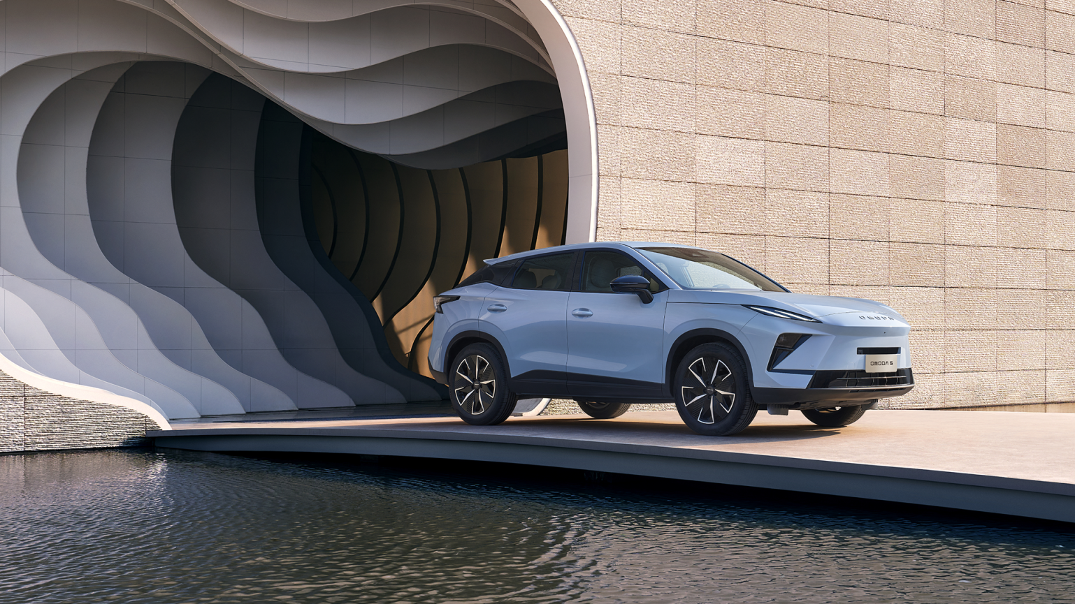 OMODA C5 PLUS